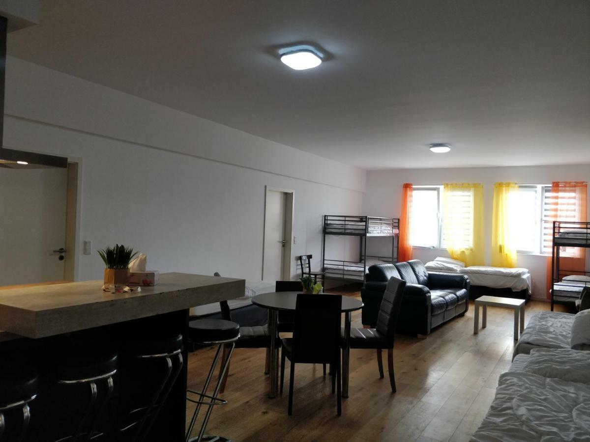 Avi City Bighouse Düsseldorf